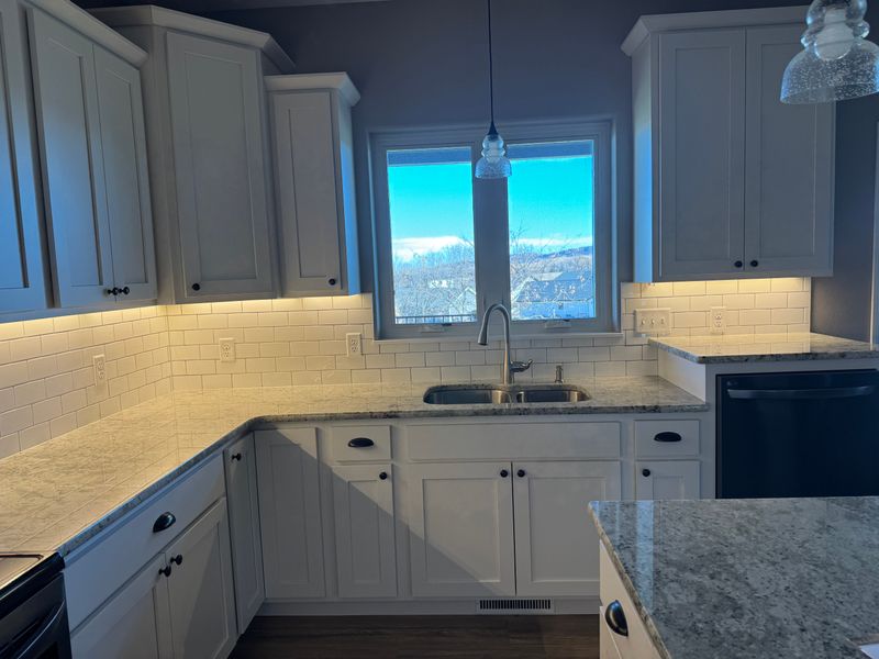 Kitchen Backsplash Tiling