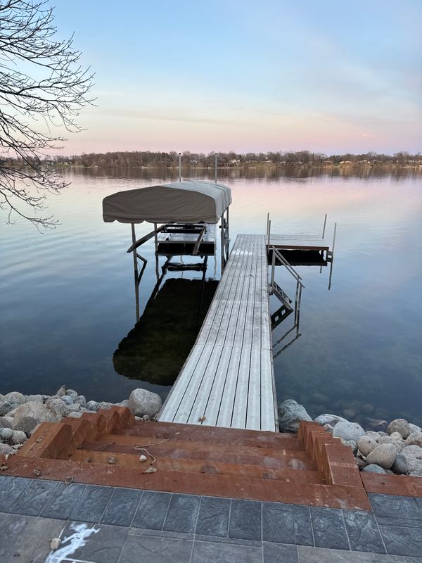 Docks