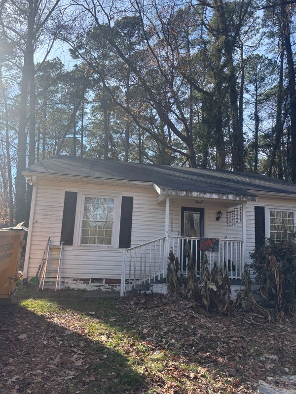 Roof Installation and Repairs