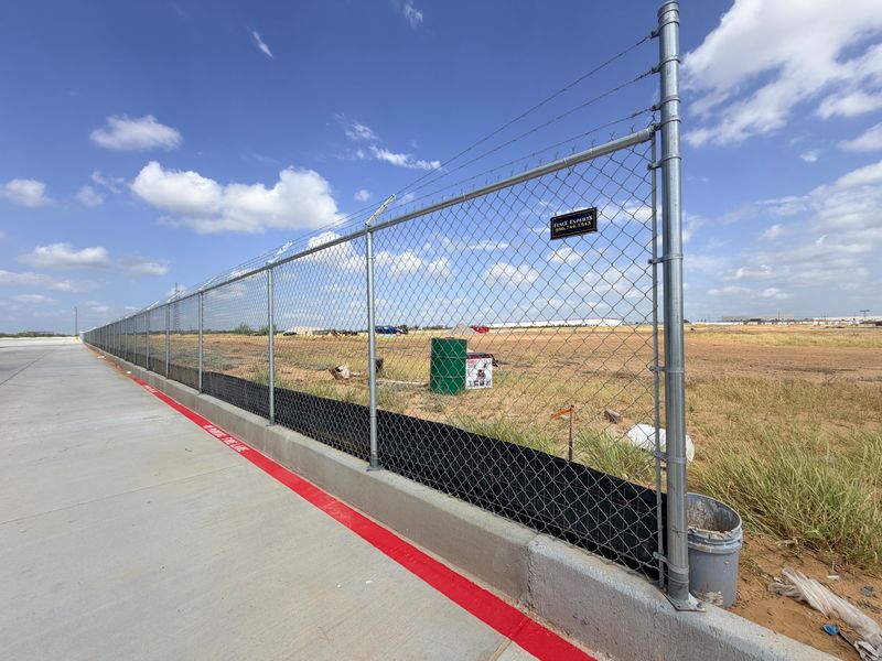 Farm And Ranch Fencing Services