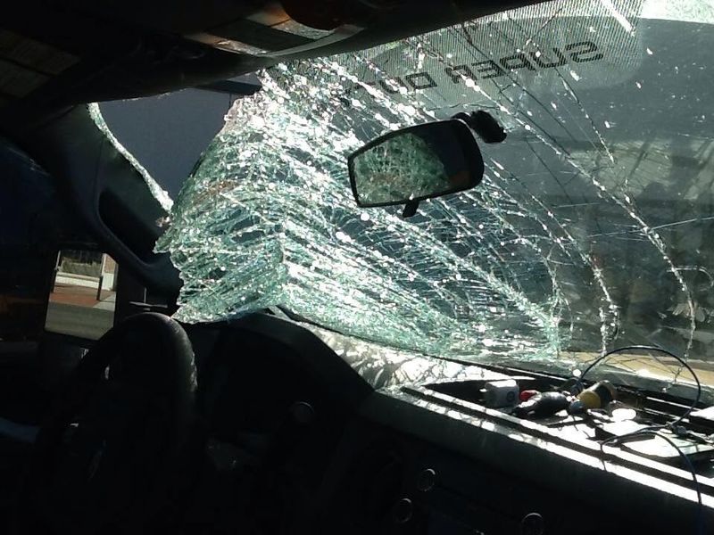 windshield cracks