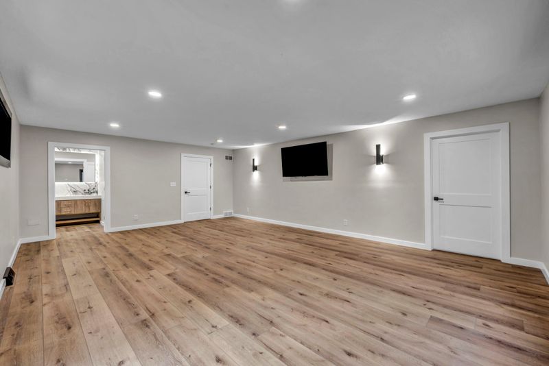 Interior/Exterior Painting