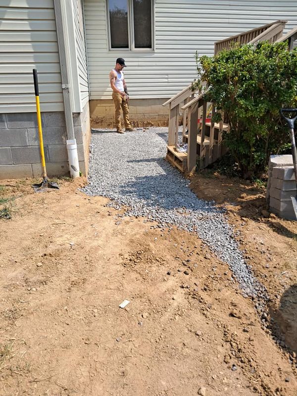 Concrete pad and Grill Hut