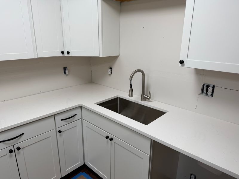 Kitchen Countertop Installation
