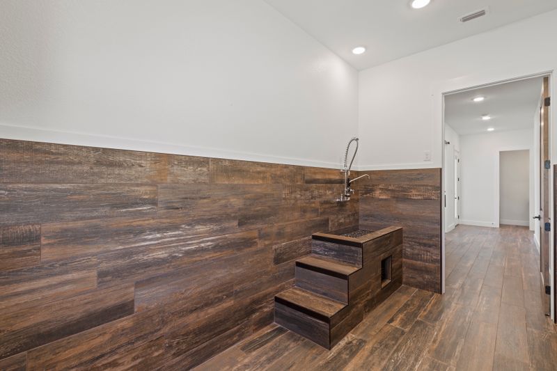 Custom Home - Waller