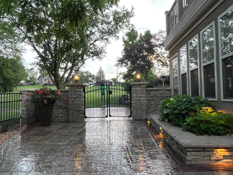 Patios & Walls 