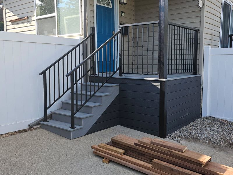 "Elevate Your Outdoor Experience: Stunning Composite Deck Transformation in Red Deer"