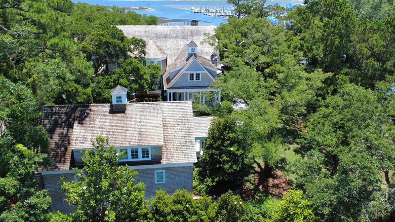 Revitalizing Wilmington: A Stunning Transformation with Expert Pressure & Soft Washing Services