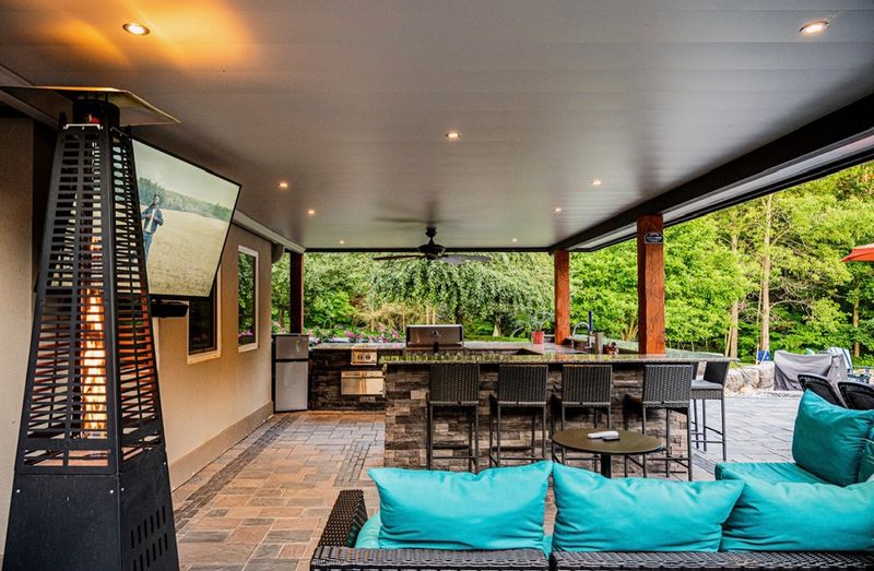 Underdecking