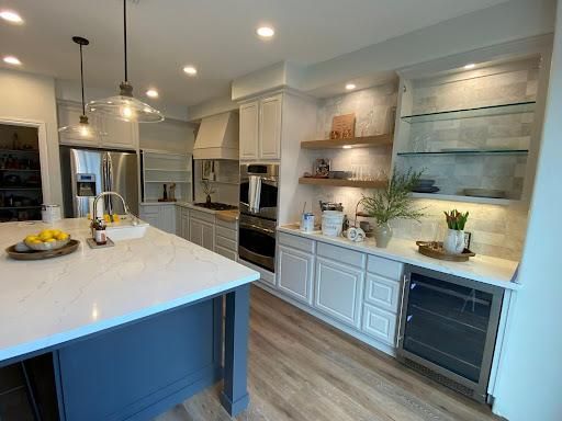 Kitchen and Cabinet Refinishing