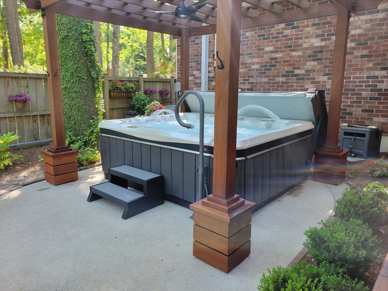 Ipe deck and trellis 