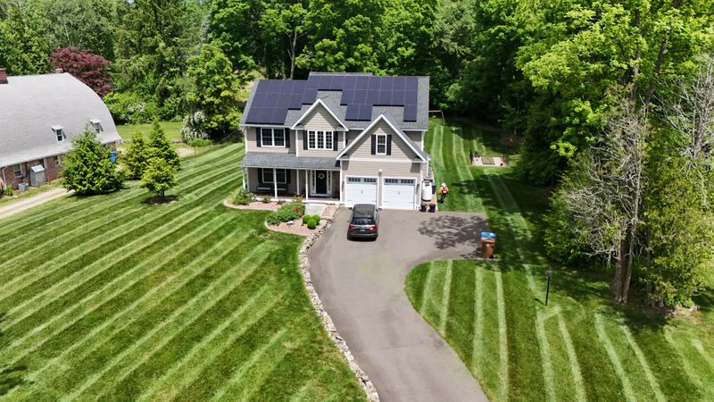 Lawn & Turf Maintenance 