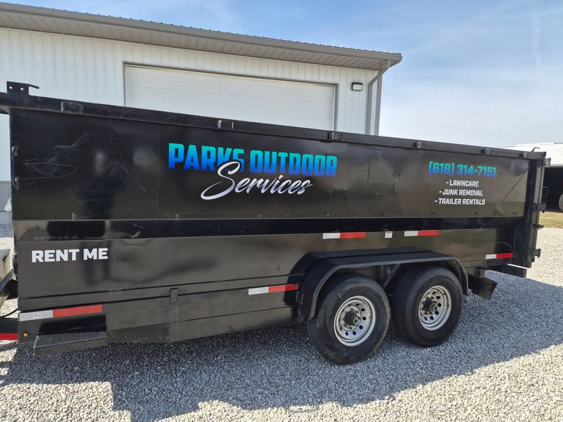 Commercial Lawn Maintenance