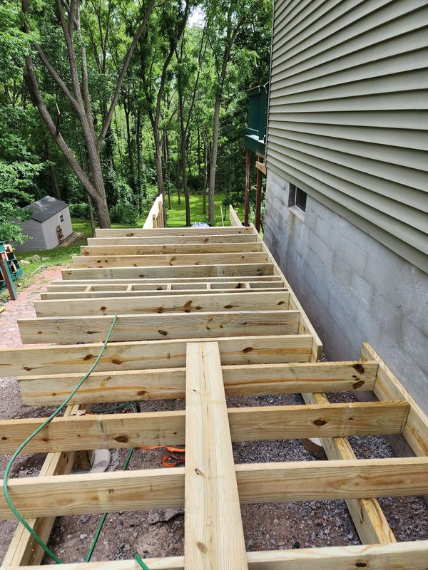 Professional Deck Building
