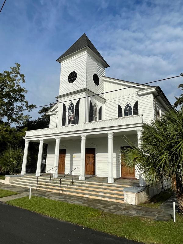 Revitalizing Historic Charm: A Stunning Power Wash Transformation by Patriot Soft Wash LLC