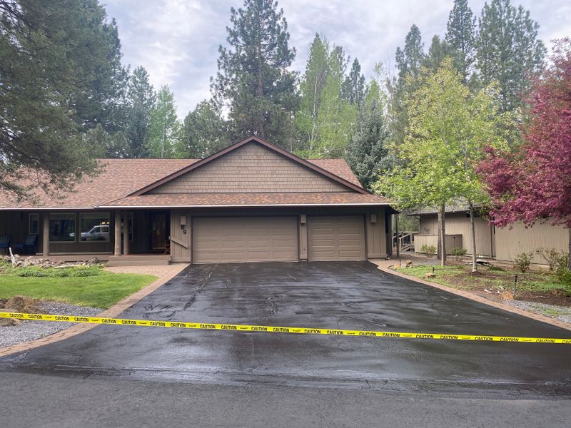 Driveway Sealcoating