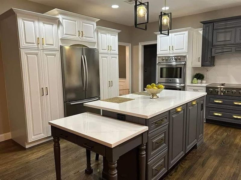 Kitchen and Cabinet Refinishing