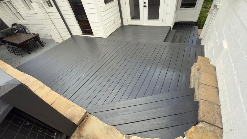 Deck And Fence Staining