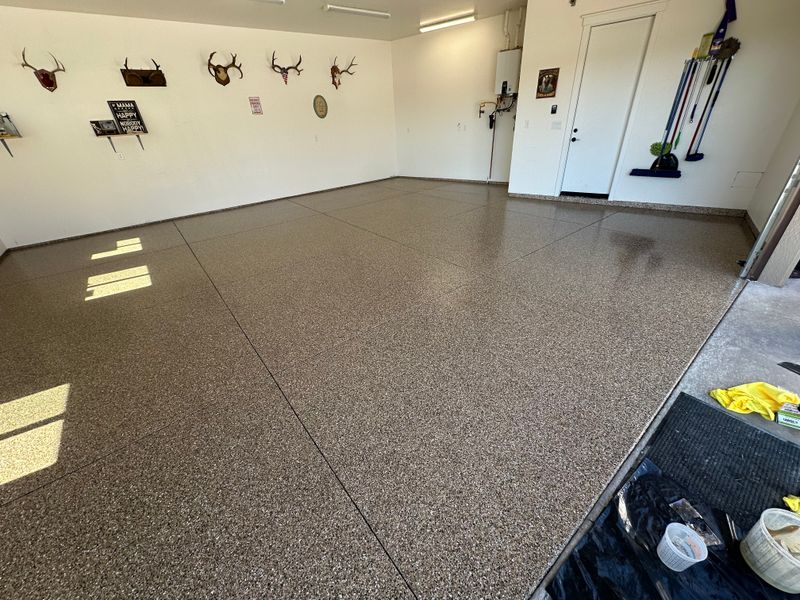 Polyaspartic & Epoxy Garages