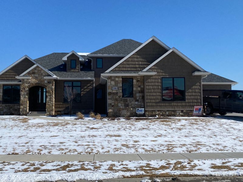 Custom Home Design and Construction