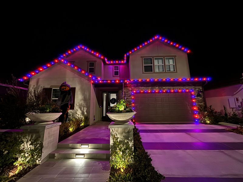 Holiday Lighting gallery