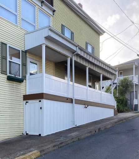 Deck Installation & Repair