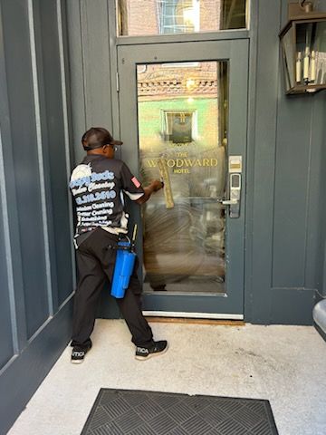 Residential Exterior Window Cleaning