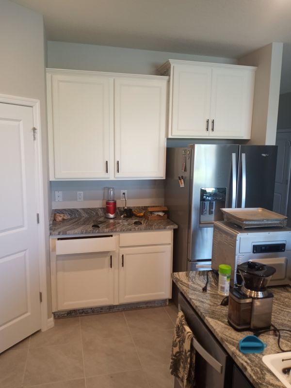 Cabinets 
