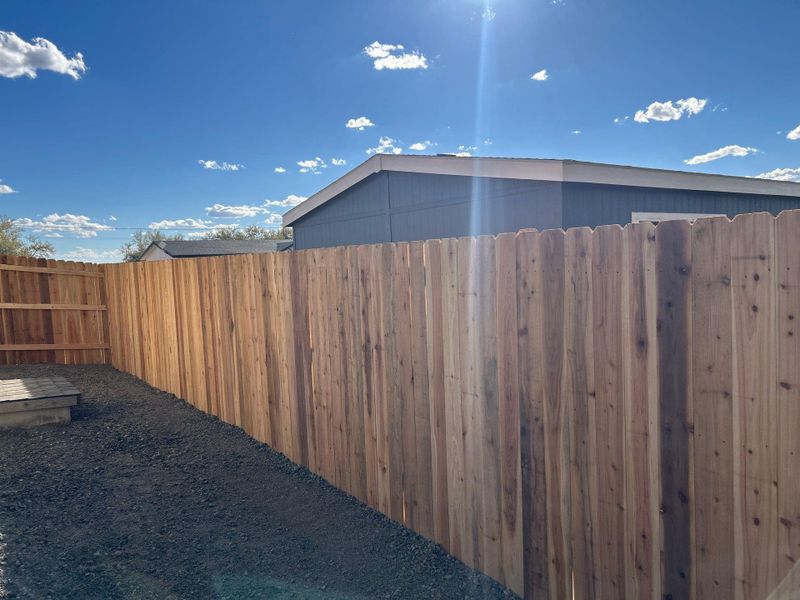 Wood Privacy Fence 