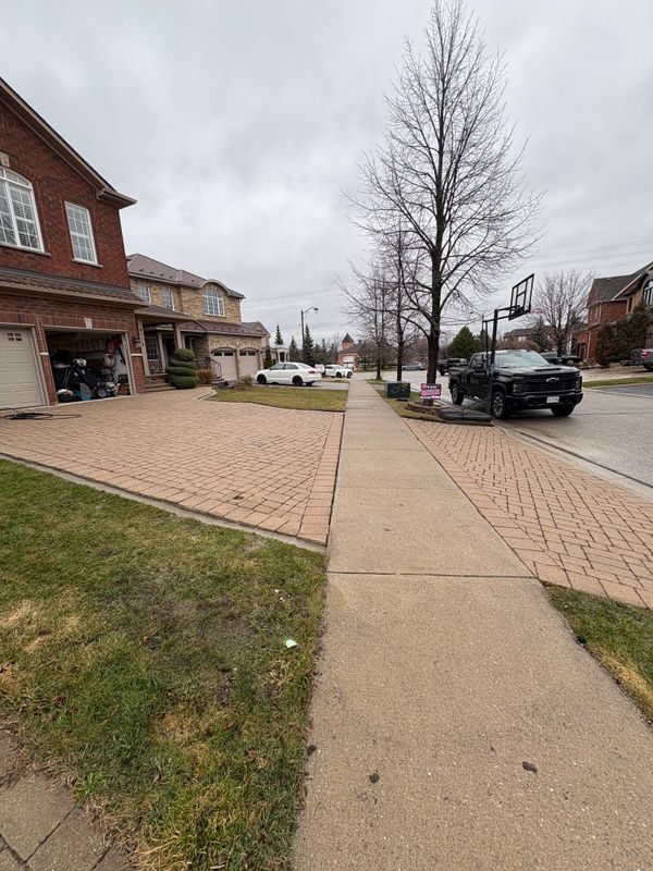 Interlock Pressure Washing & Re-Sanding