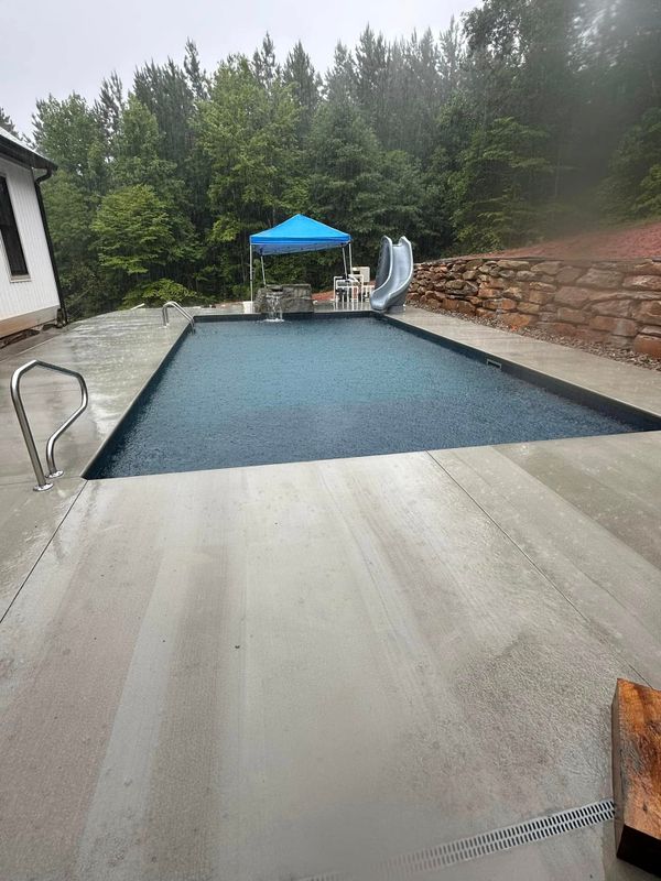 Custom Pool Construction gallery
