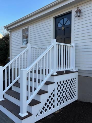 EXTERIOR CARPENTRY & DECKS (SELECT RENOVATIONS)