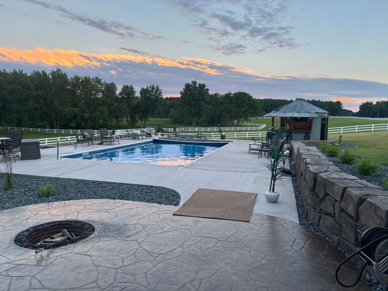 Carved Concrete Retaining Walls 