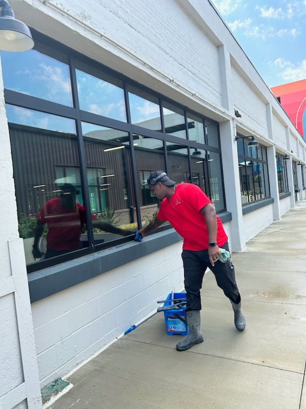 Window Cleaning gallery