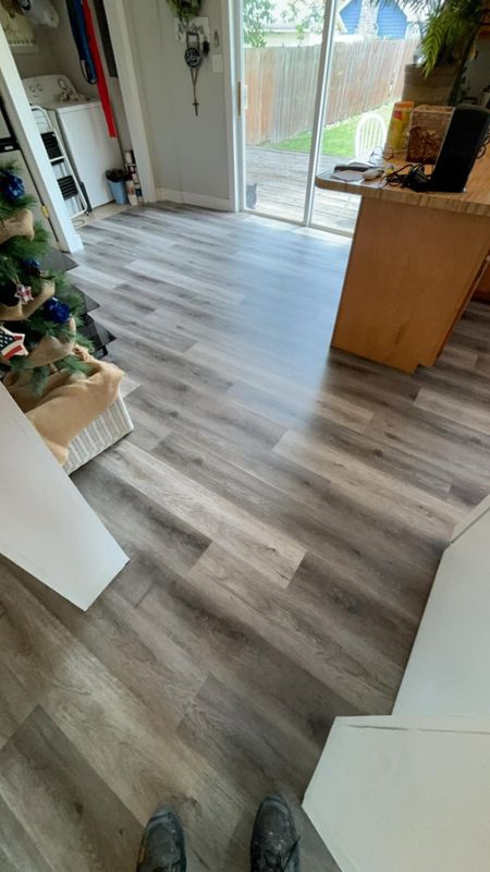 Flooring Install