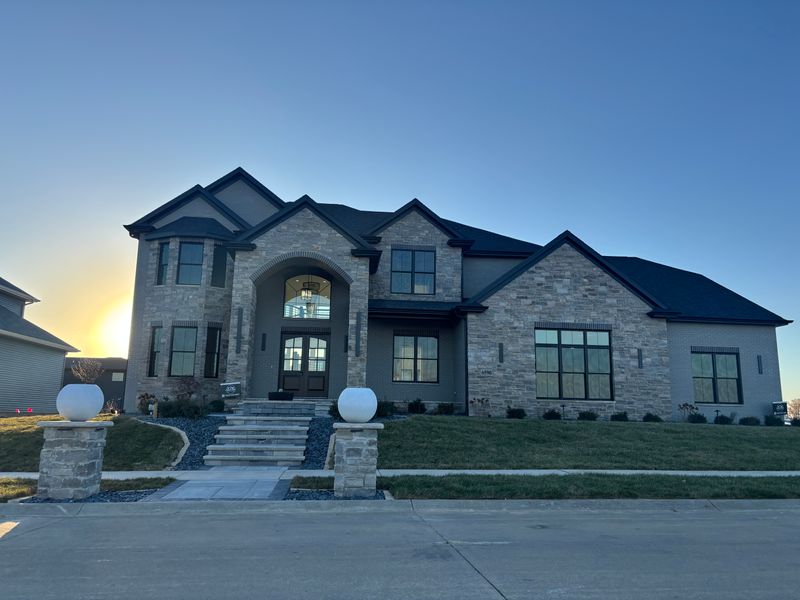 Custom Home Design and Construction