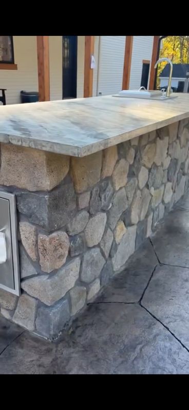 Outdoor kitchen