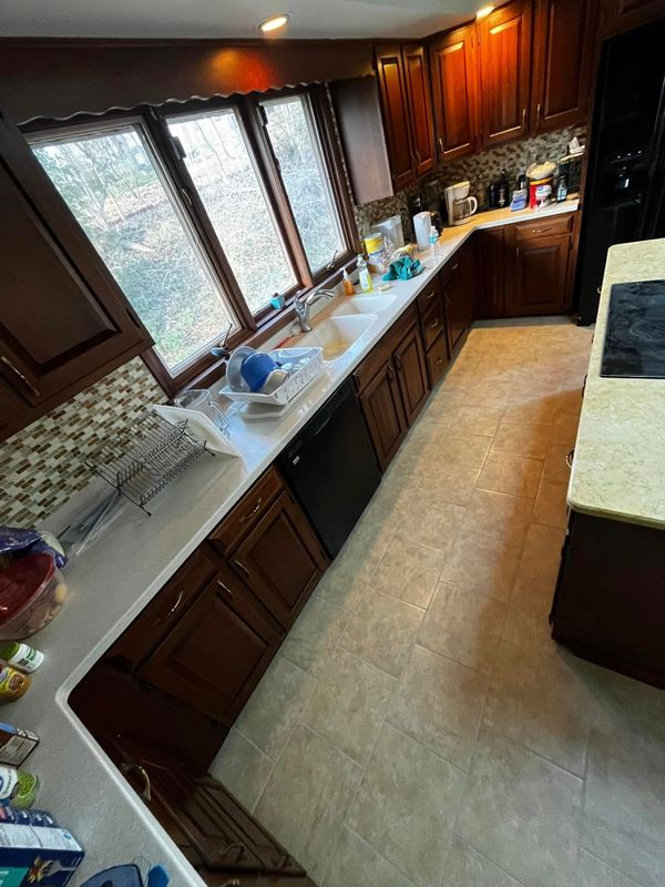 Kitchen Backsplash Installation