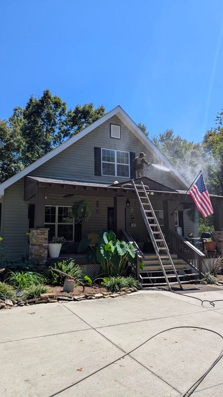 Roof and Gutter Cleaning
