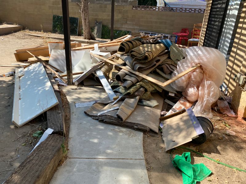 Construction debris removal in Palmdale CA