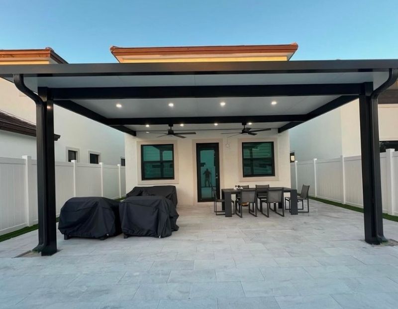Pool Deck/ Patio