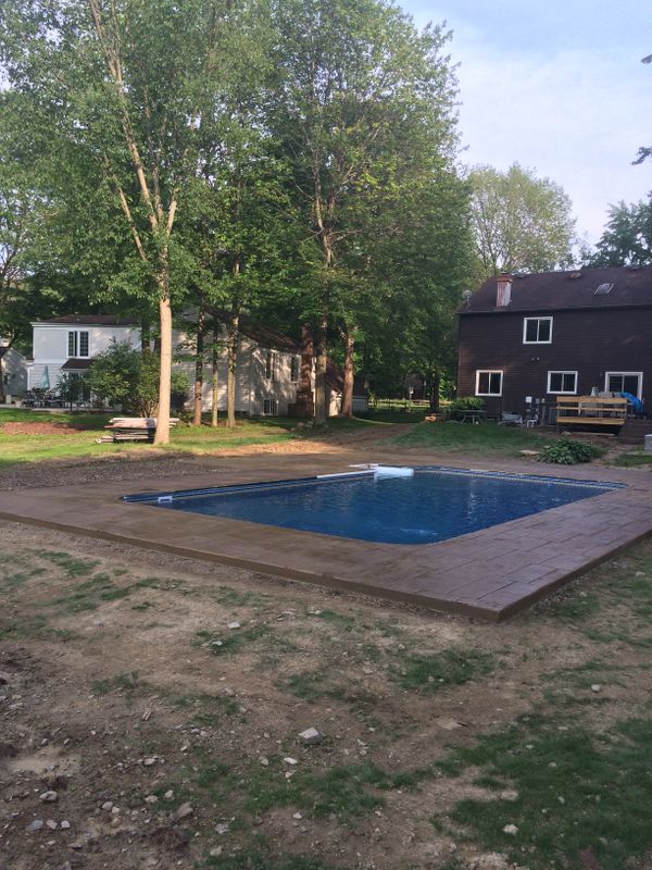 pool concrete installation
