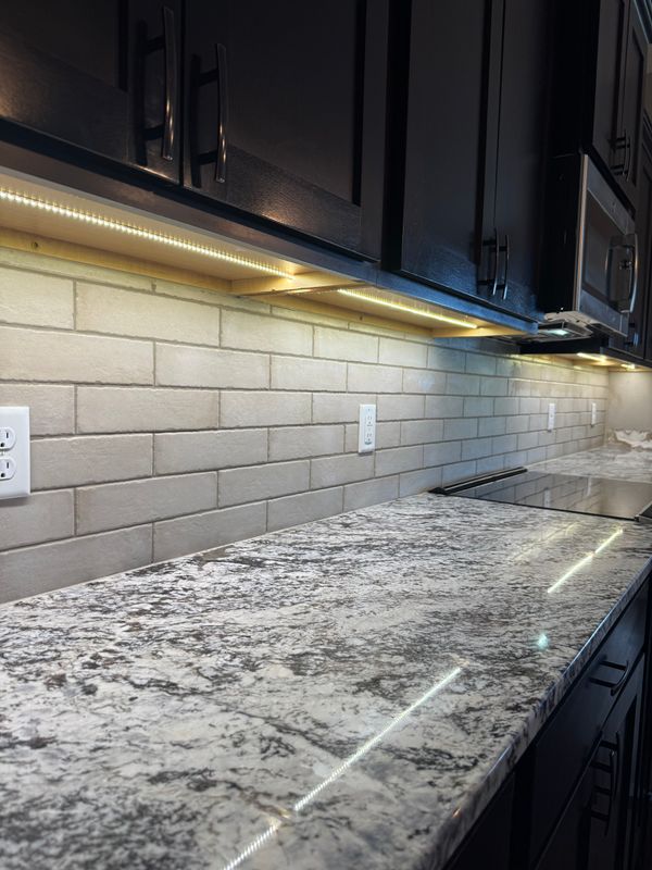 Kitchen backsplash 