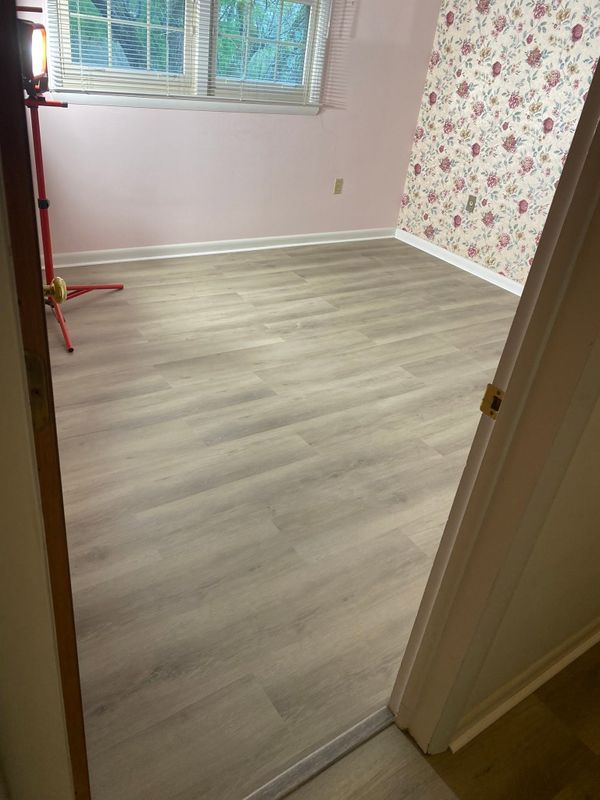 Vinyl and Laminate Flooring