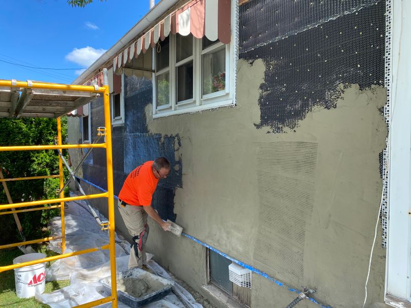 Stucco/Dryvit