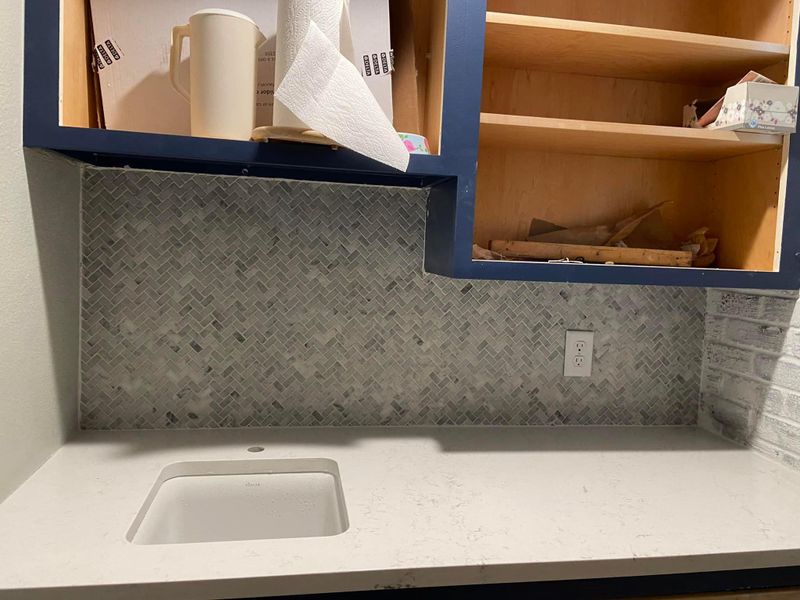 Backsplash Install 