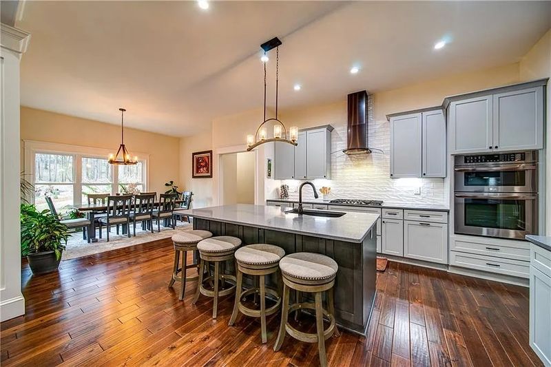 Construction & Remodeling