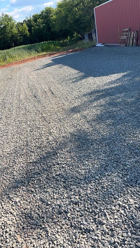 Gravel Driveway / Roadways