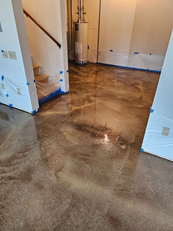 Interior/Exterior Staining