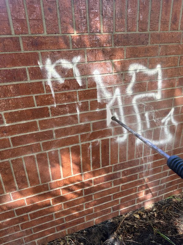 Building Soft Wash & Pressure Washing